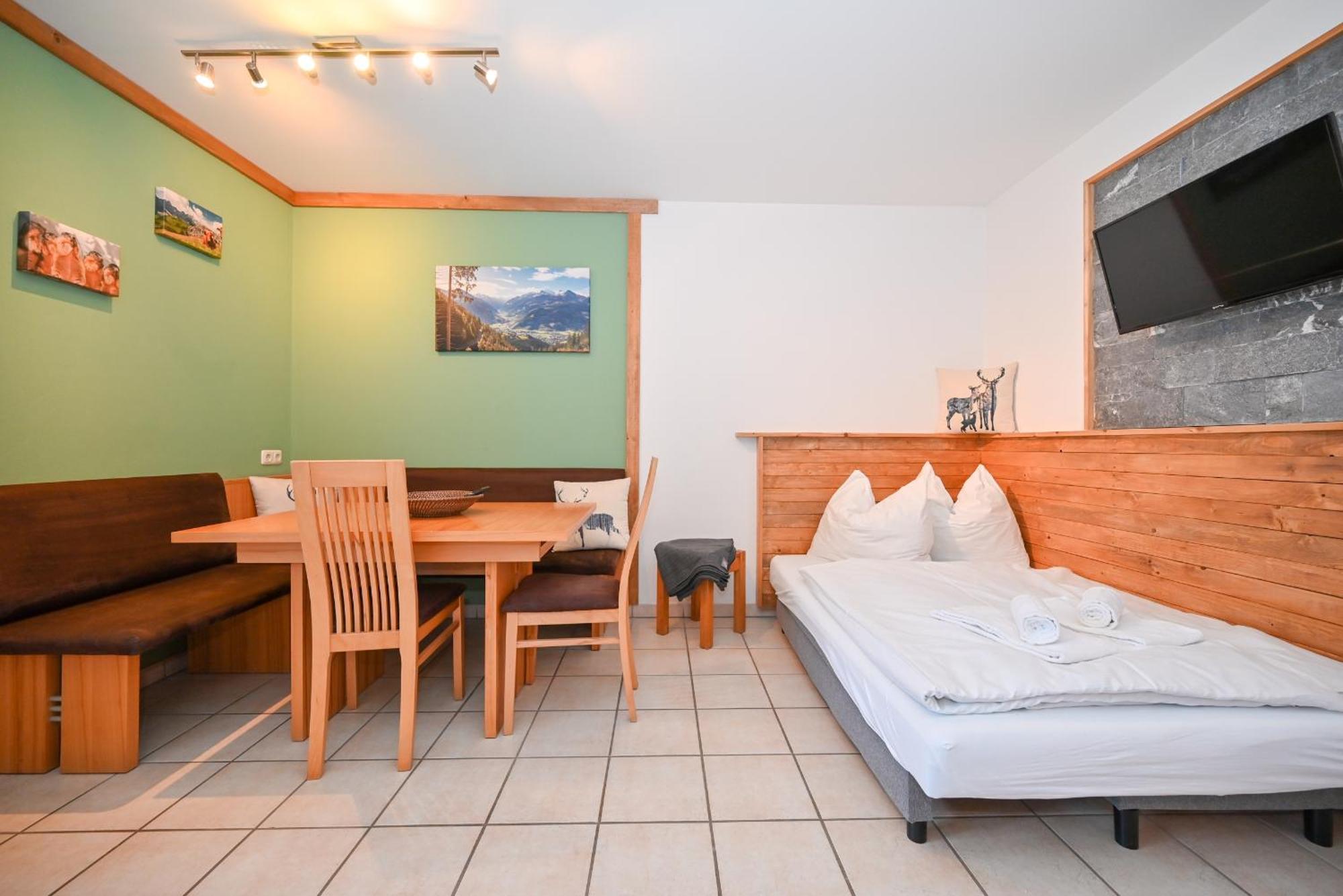 Panorama Apartments Bruck By All In One Apartments Fusch an der Glocknerstraße Buitenkant foto
