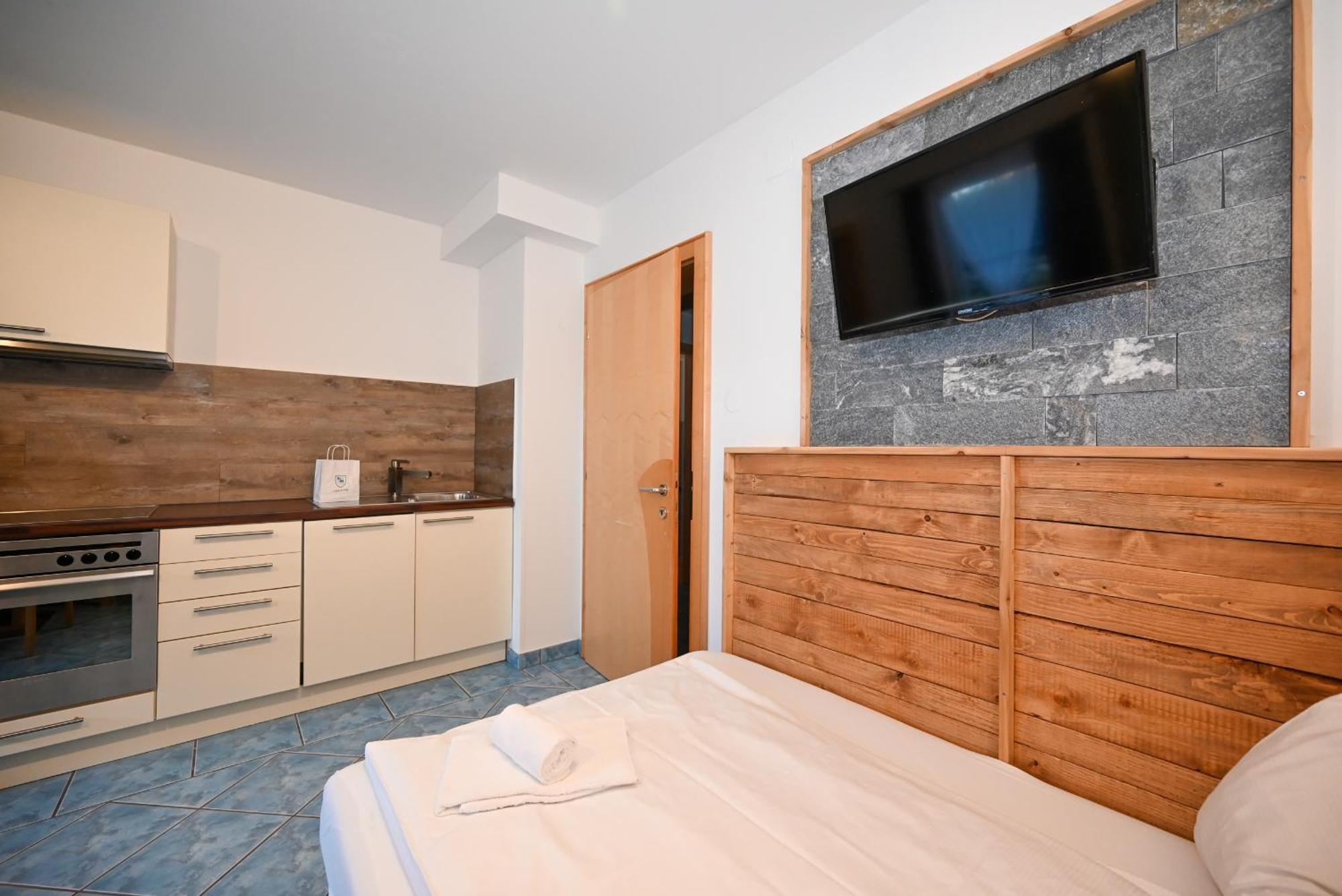 Panorama Apartments Bruck By All In One Apartments Fusch an der Glocknerstraße Buitenkant foto