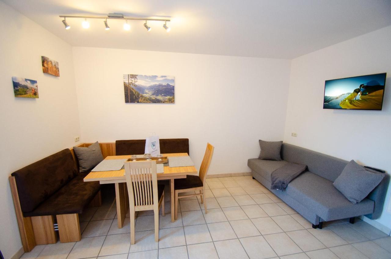 Panorama Apartments Bruck By All In One Apartments Fusch an der Glocknerstraße Buitenkant foto